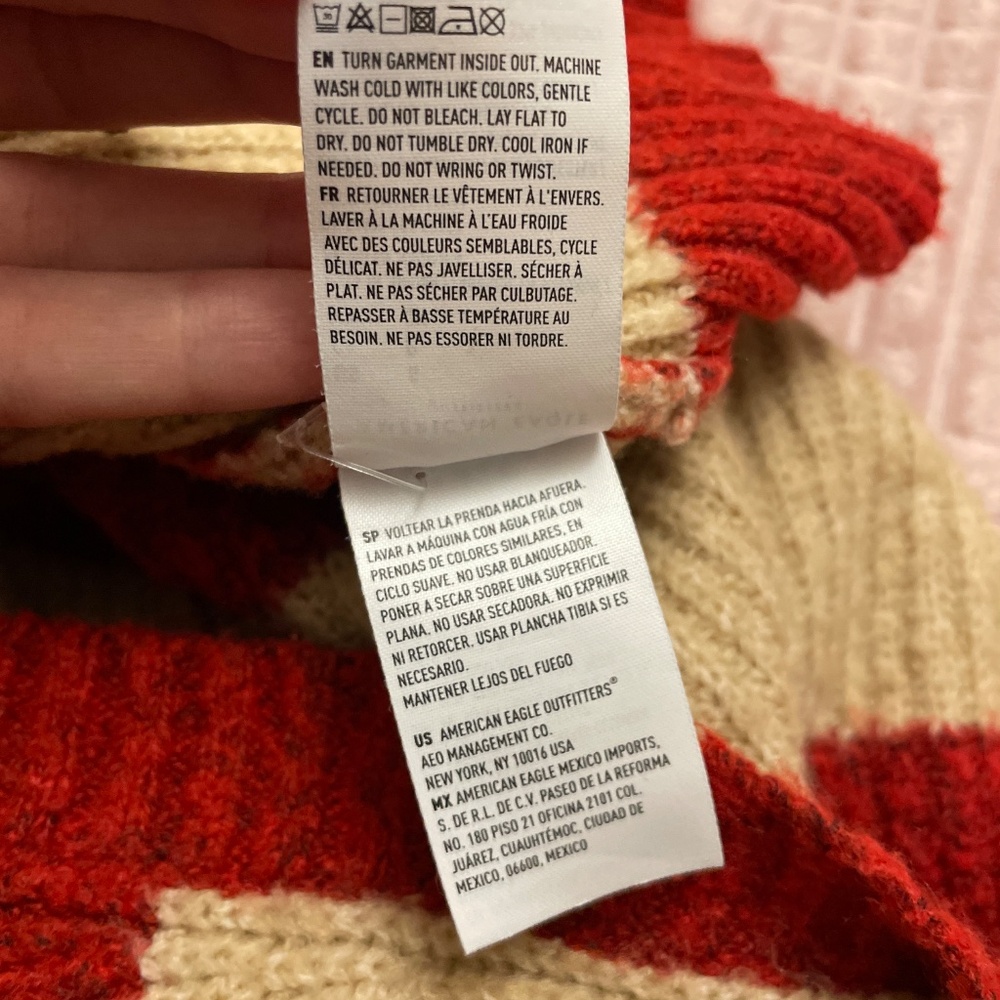 Cardigan - Picture 7 of 7